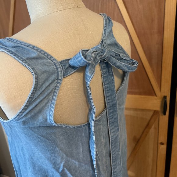 Chambray Bow Tie Shift Dress - Picture 4 of 4